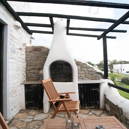 Aspro Paros 3 *